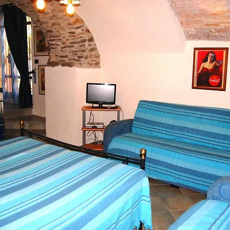 Feriehus La Taverna Di Cristina Imperia